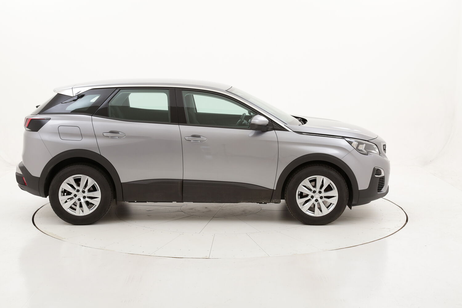 Peugeot 3008 Business usata del 2018 con 139.104 km
