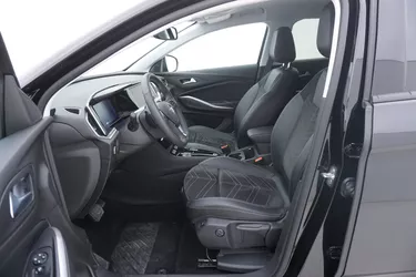 Opel Grandland Ultimate AT8 1.5 Diesel 131CV Automatico Sedili