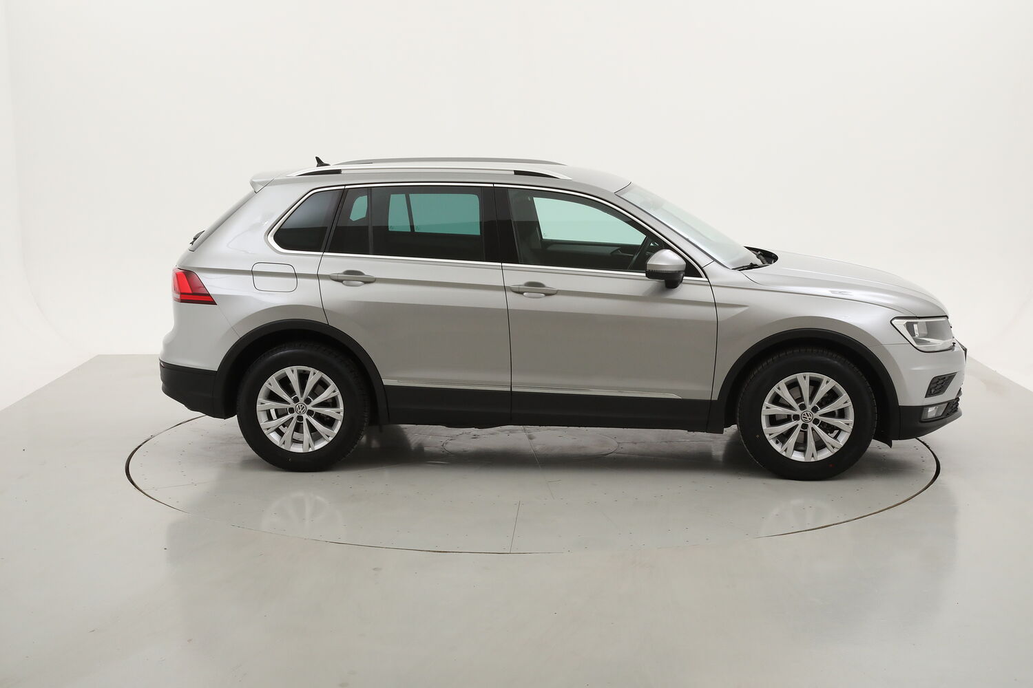 Volkswagen Tiguan Business DSG usata del 2019 con 82.100 km