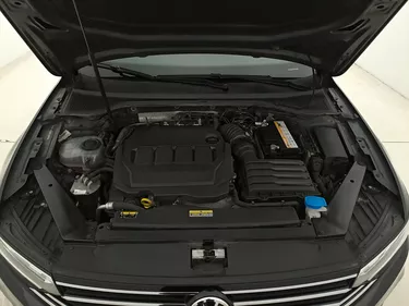 Volkswagen Passat Variant Business DSG 2.0 Diesel 150CV Automatico Vano motore