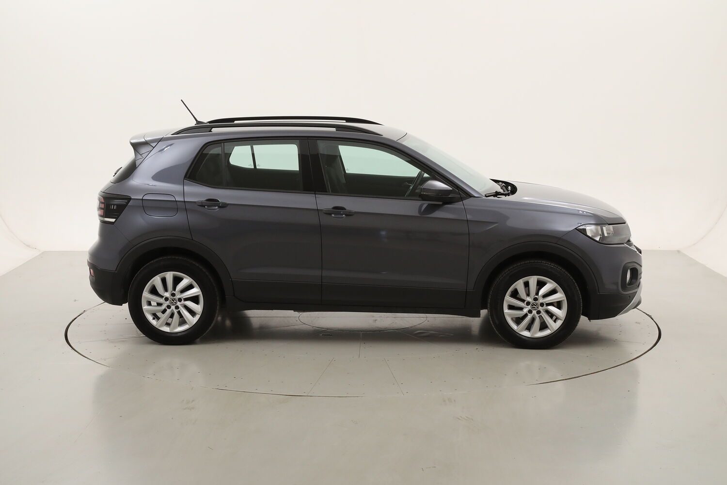 Volkswagen T-Cross Life usata del 2023 con 62.361 km
