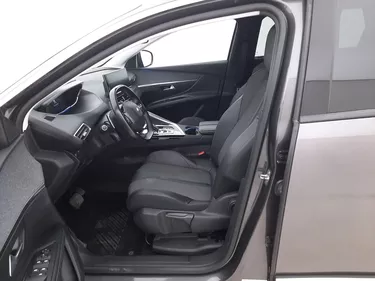 Peugeot 5008 Allure Pack EAT8 1.5 Diesel 131CV Automatico Sedili