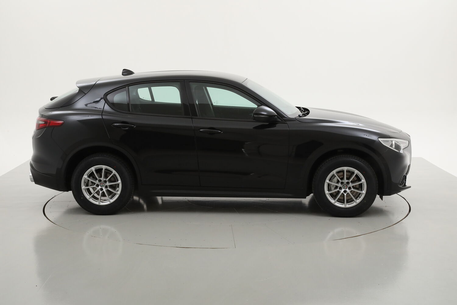 Alfa Romeo Stelvio Business Q4 AT8 usata del 2019 con 93.565 km