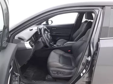 Toyota C-HR Hybrid Lounge 2.0 Full Hybrid 184CV Automatico Sedili