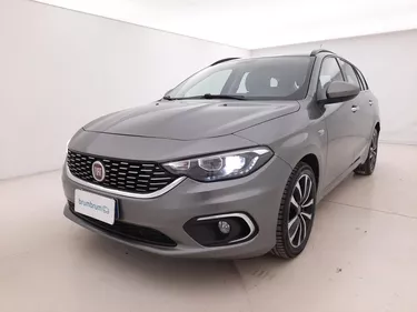 Fiat Tipo SW Lounge 1.6 Diesel 120CV Manuale Visione frontale