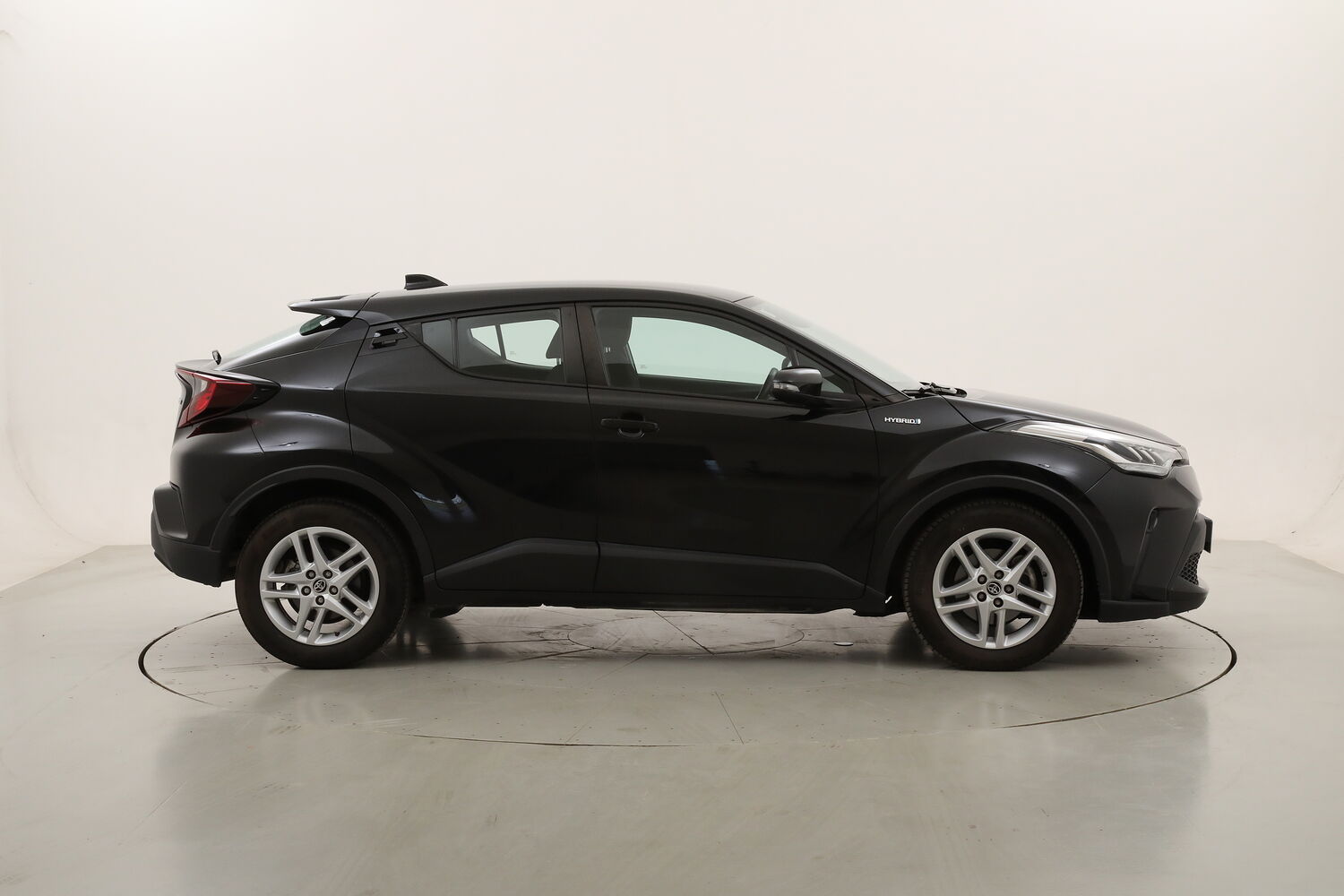 Toyota C-HR Hybrid Active usata del 2022 con 86.489 km