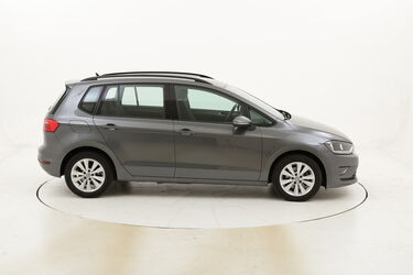 Volkswagen Golf Sportsvan Business DSG usata del 2017 con 67.233 km