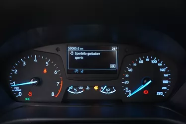 Ford Fiesta Hybrid Connect 1.0 Mild Hybrid 125CV Manuale Interni