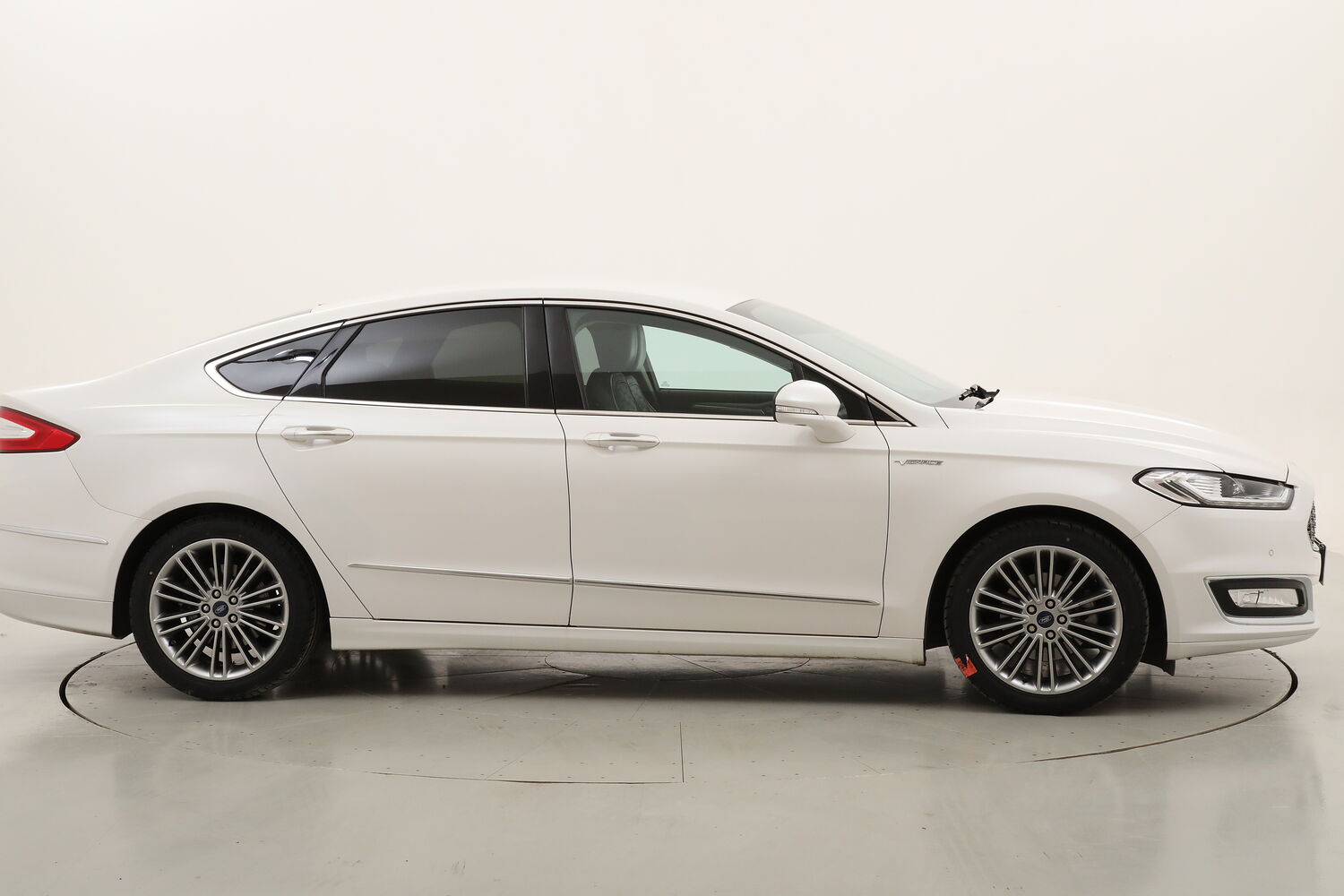 Ford Mondeo Hybrid Vignale usata del 2019 con 120.049 km