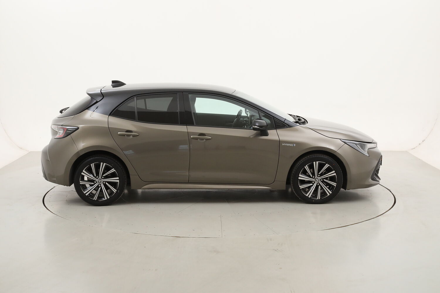 Toyota Corolla Hybrid Style usata del 2021 con 111.155 km