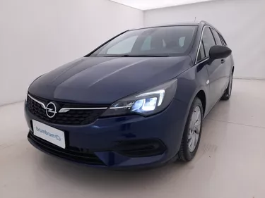 Opel Astra ST Business Elegance AT9 1.5 Diesel 122CV Automatico Visione frontale