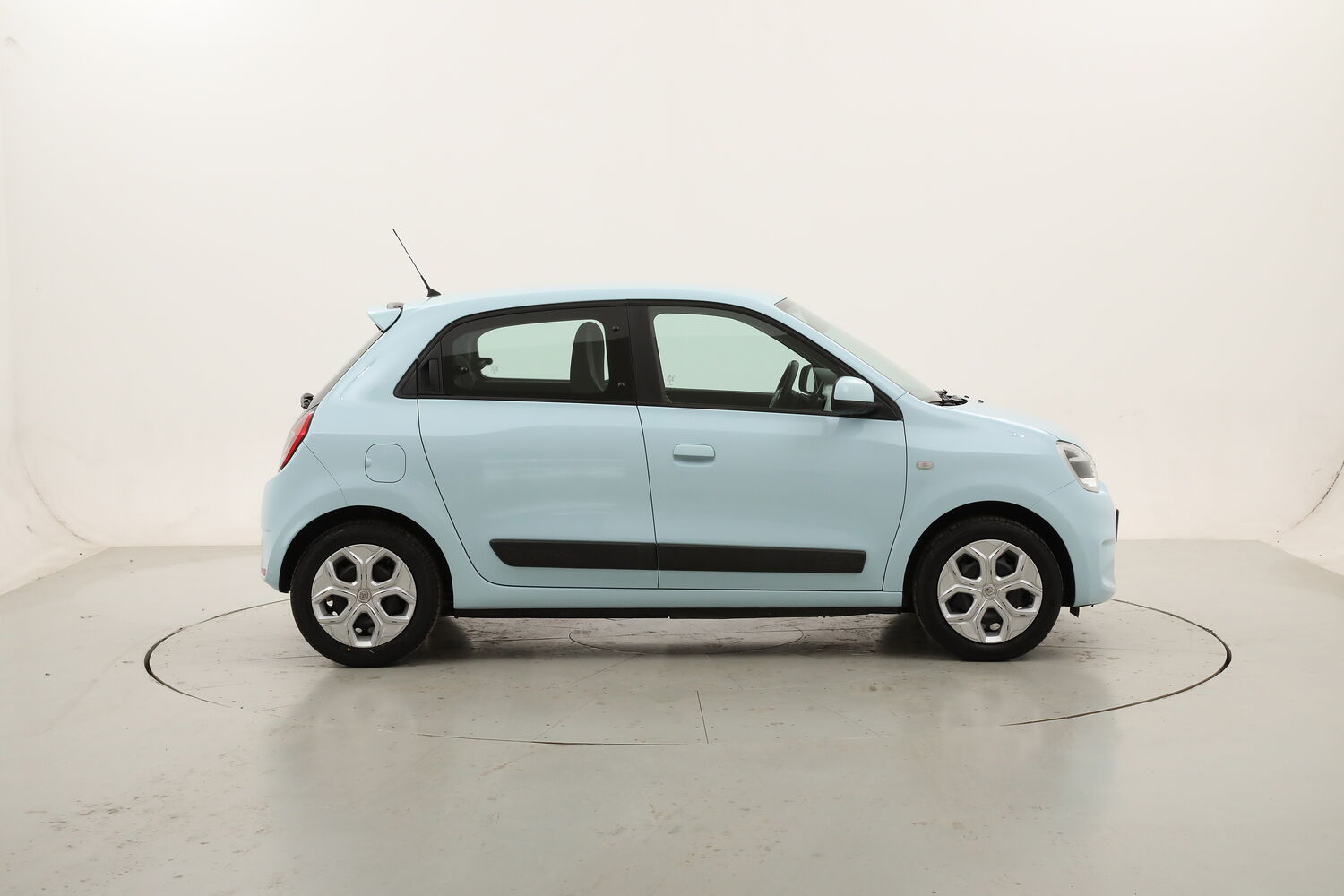 Renault Twingo Duel usata del 2021 con 84.659 km