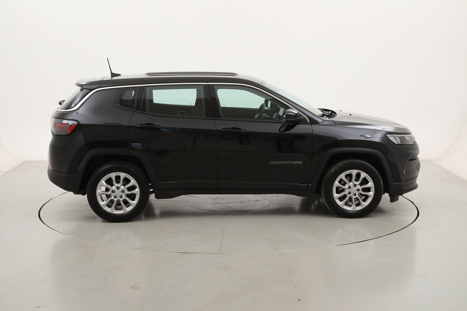 Jeep Compass Business usata del 2022 con 98.265 km