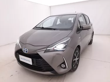 Toyota Yaris Hybrid Active 1.5 Full Hybrid 101CV Automatico Visione frontale
