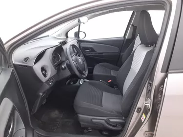 Toyota Yaris Hybrid Active 1.5 Full Hybrid 101CV Automatico Sedili