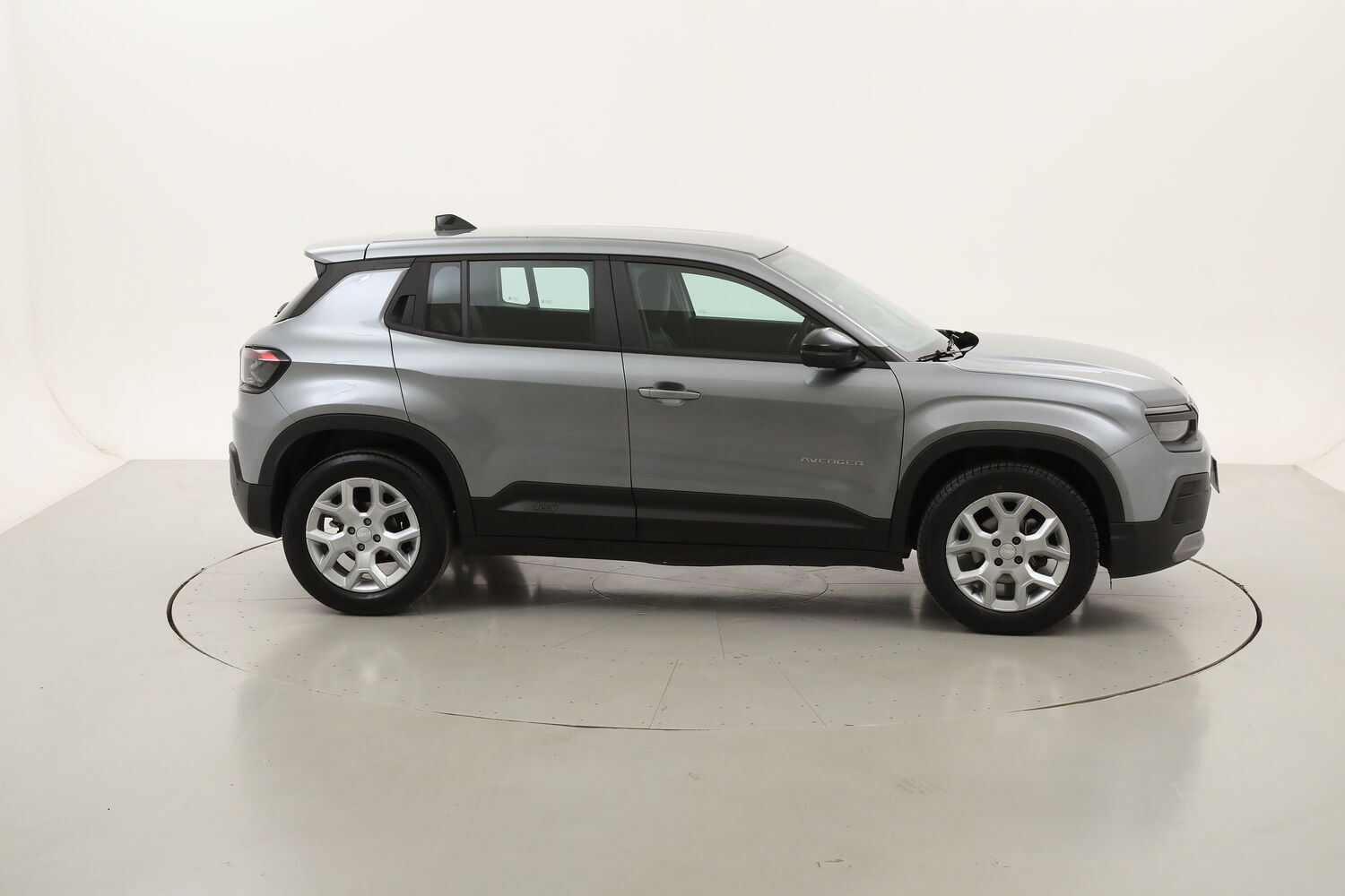 Jeep Avenger Altitude usata del 2024 con 29.153 km