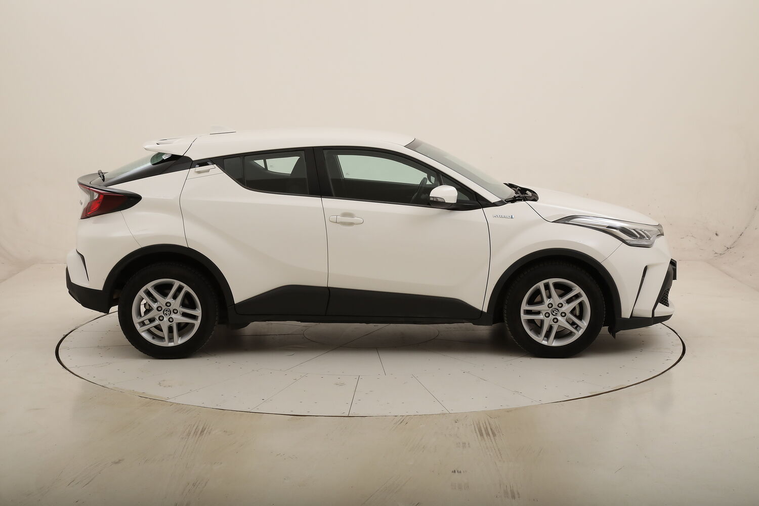 Toyota C-HR Hybrid Business usata del 2019 con 71.401 km