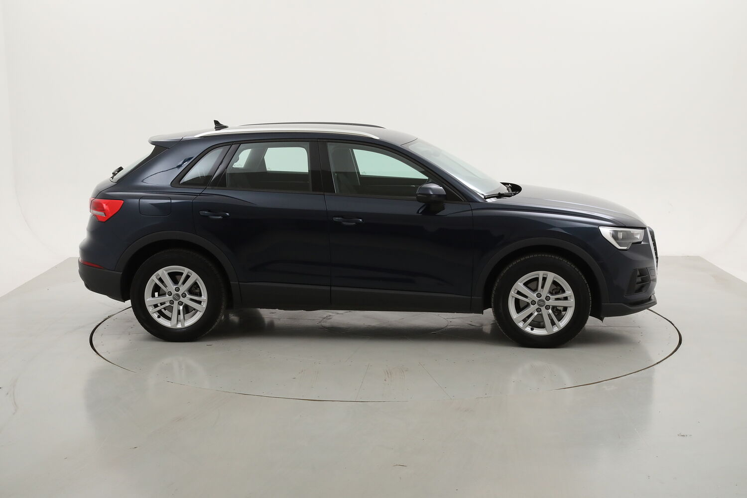 Audi Q3 35 Business S tronic usata del 2019 con 116.998 km