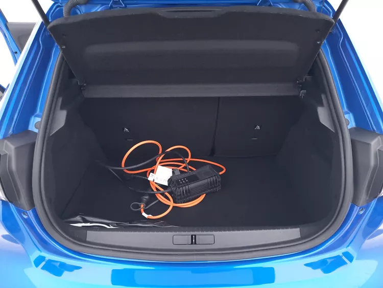 Peugeot 208 Allure Elettrico 136CV Automatico Bagagliaio Peugeot 208 Allure Elettrico 136CV Automatico Bagagliaio