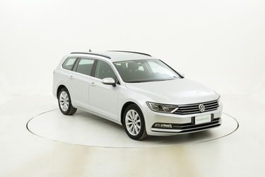 Volkswagen Passat usata del 2015 con 104.538 km