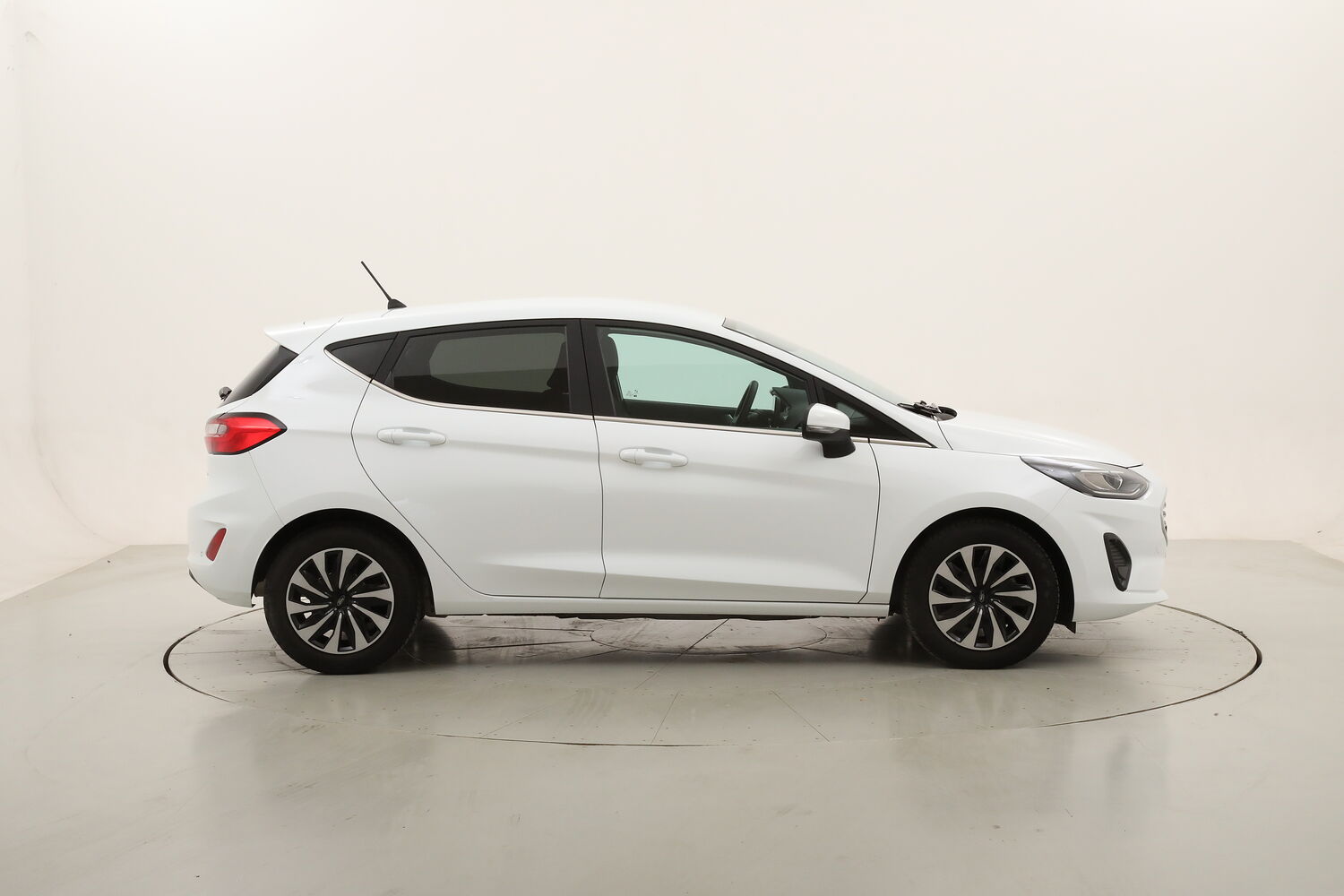Ford Fiesta Hybrid Titanium usata del 2023 con 121.742 km