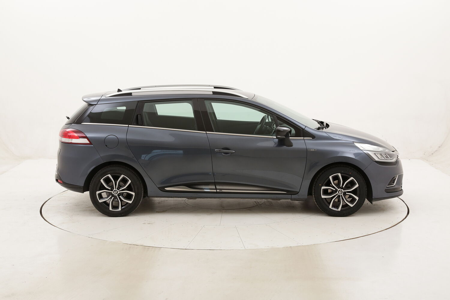 Renault Clio Sporter Duel2 usata del 2018 con 72.617 km