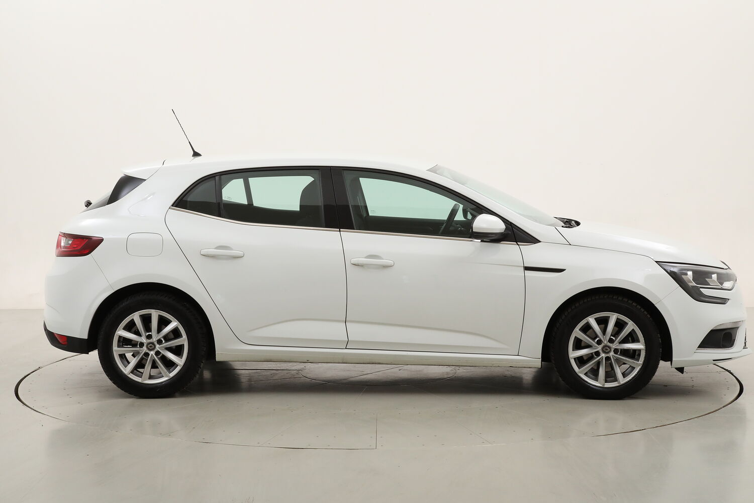 Renault Megane Business usata del 2020 con 109.514 km