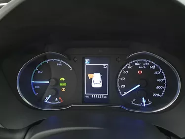 Toyota Yaris Hybrid Business 1.5 Full Hybrid 101CV Automatico Interni
