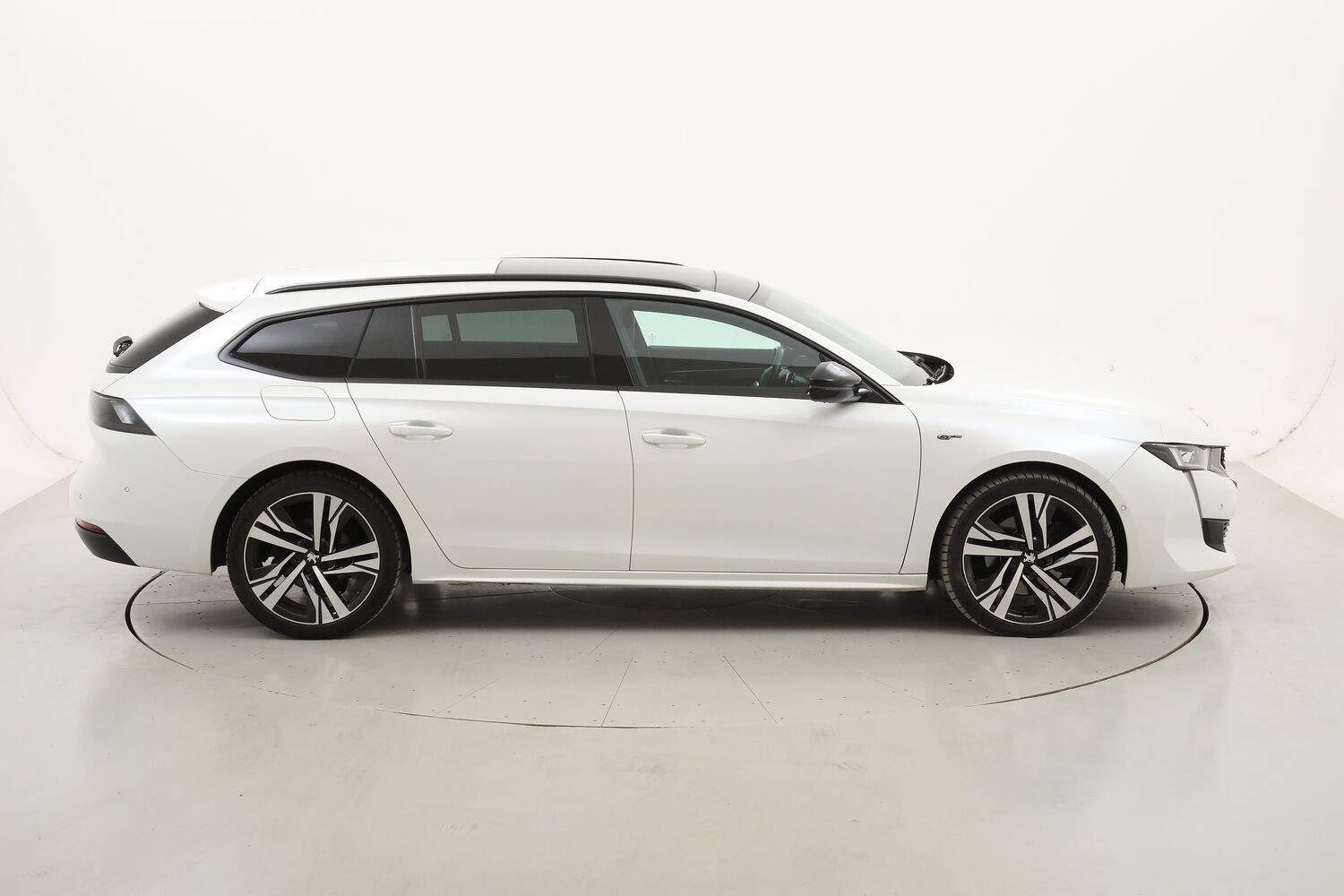 Peugeot 508 SW GT EAT8 usata del 2020 con 120.879 km