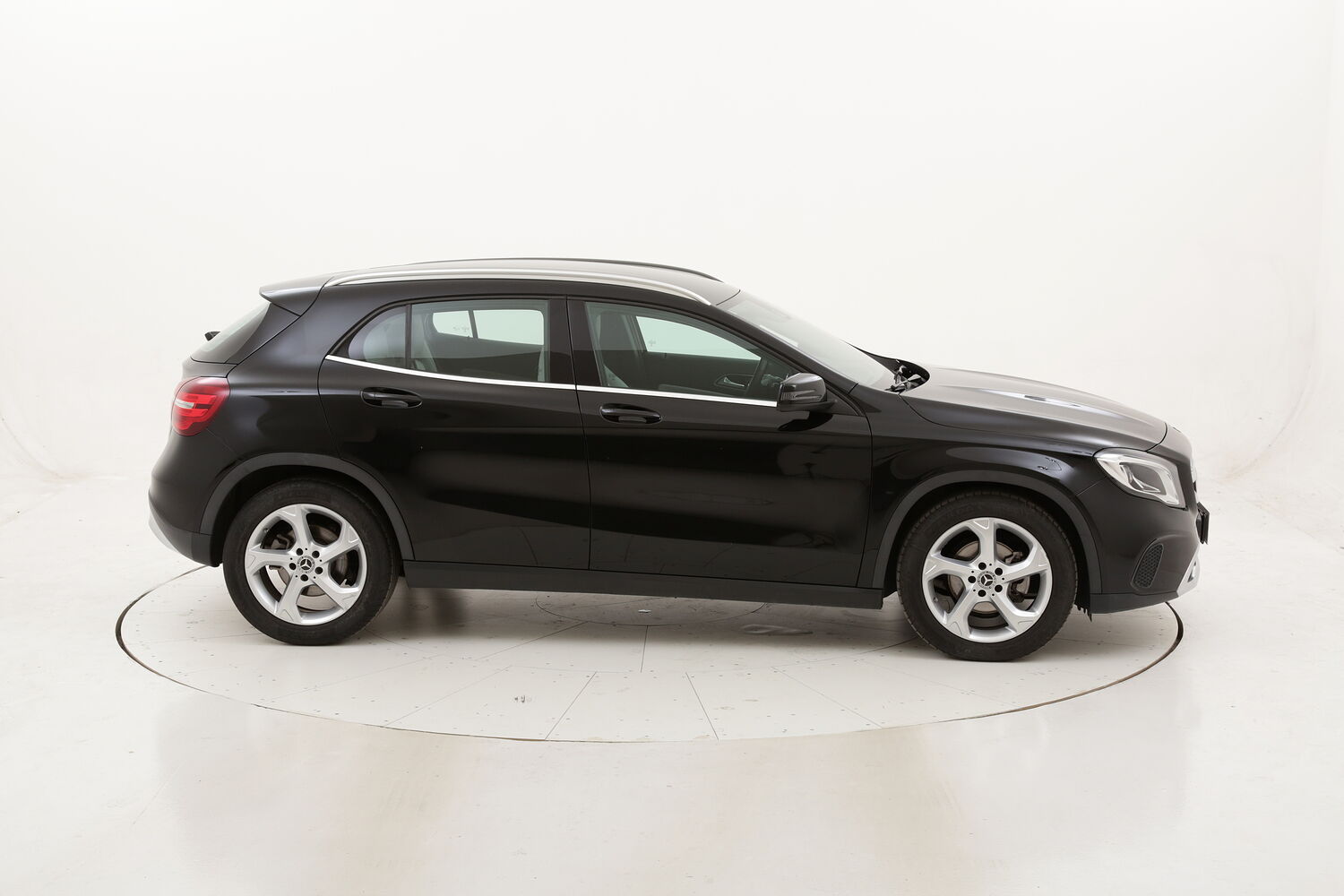 Mercedes GLA 220d Sport Aut. usata del 2017 con 44.595 km