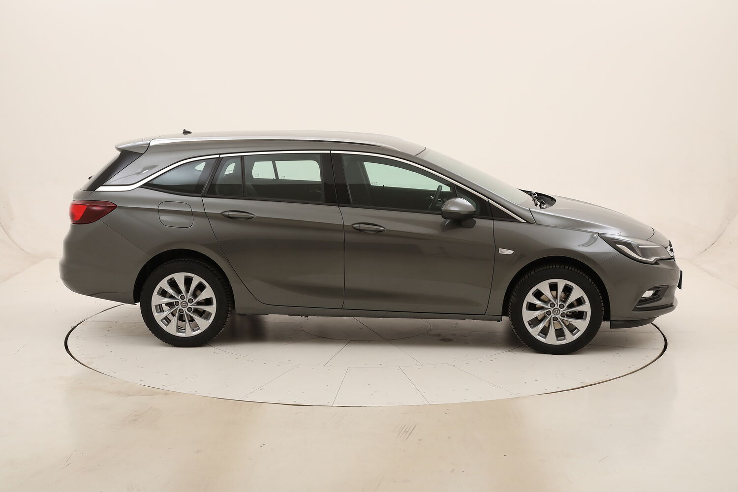 Opel Astra ST Dynamic usata del 2018 con 87.198 km