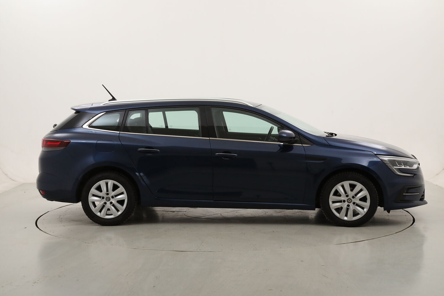 Renault Megane Sporter Business EDC usata del 2021 con 72.169 km