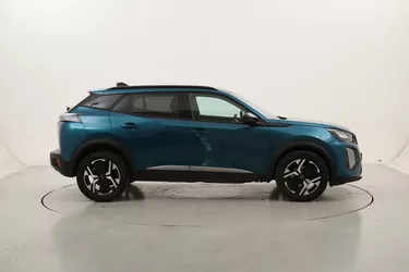 Peugeot 2008 Allure 1.2 Benzina 100CV Manuale Peugeot 2008 Allure 1.2 Benzina 100CV Manuale