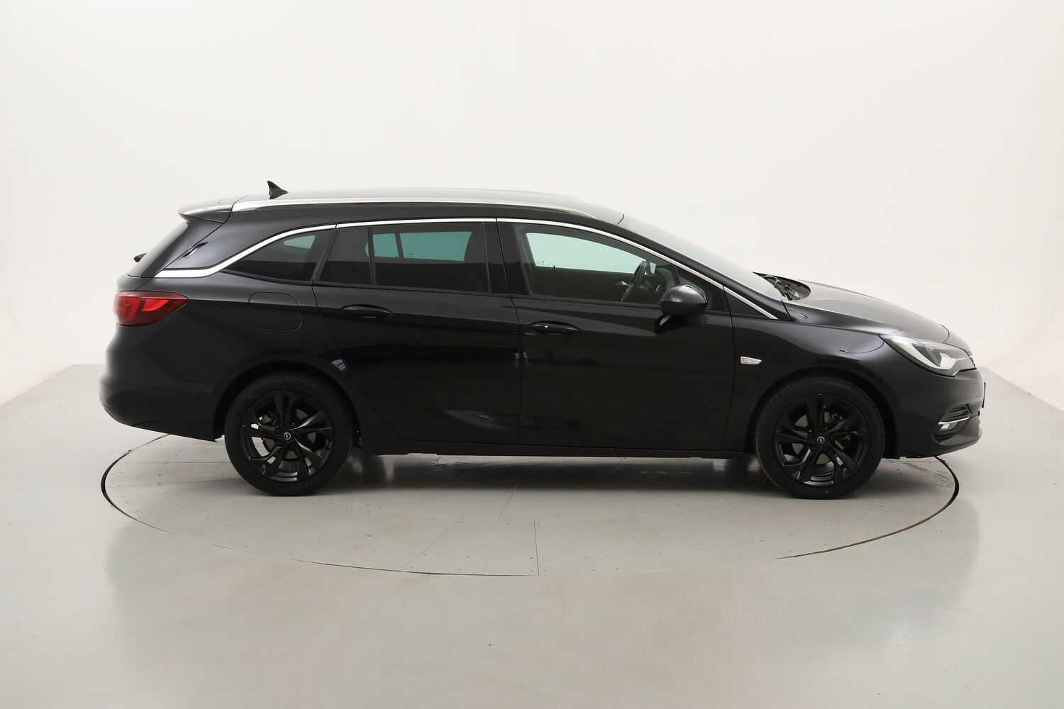 Opel Astra ST Business Elegance AT9 usata del 2020 con 77.171 km