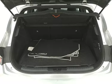 Toyota Corolla Hybrid Business 1.8 Full Hybrid 122CV Automatico Bagagliaio