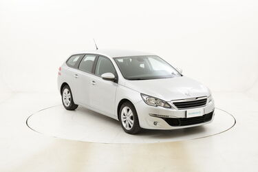 Peugeot 308 SW Active EAT6 usata del 2016 con 85.982 km