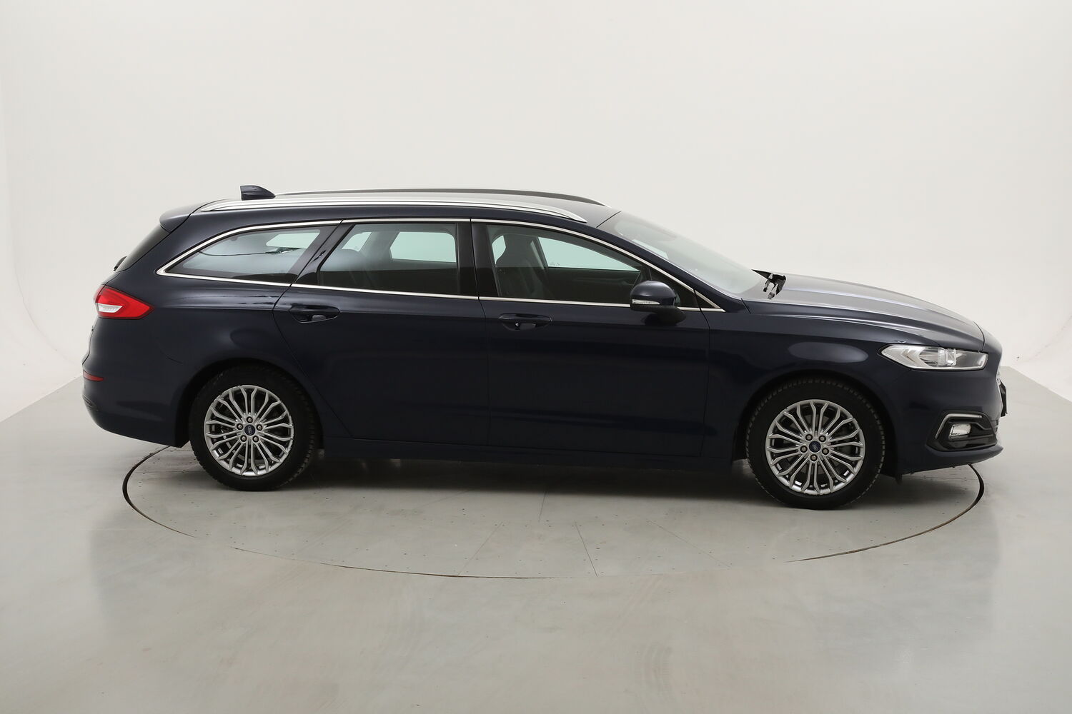 Ford Mondeo SW Hybrid Titanium Business usata del 2022 con 80.023 km