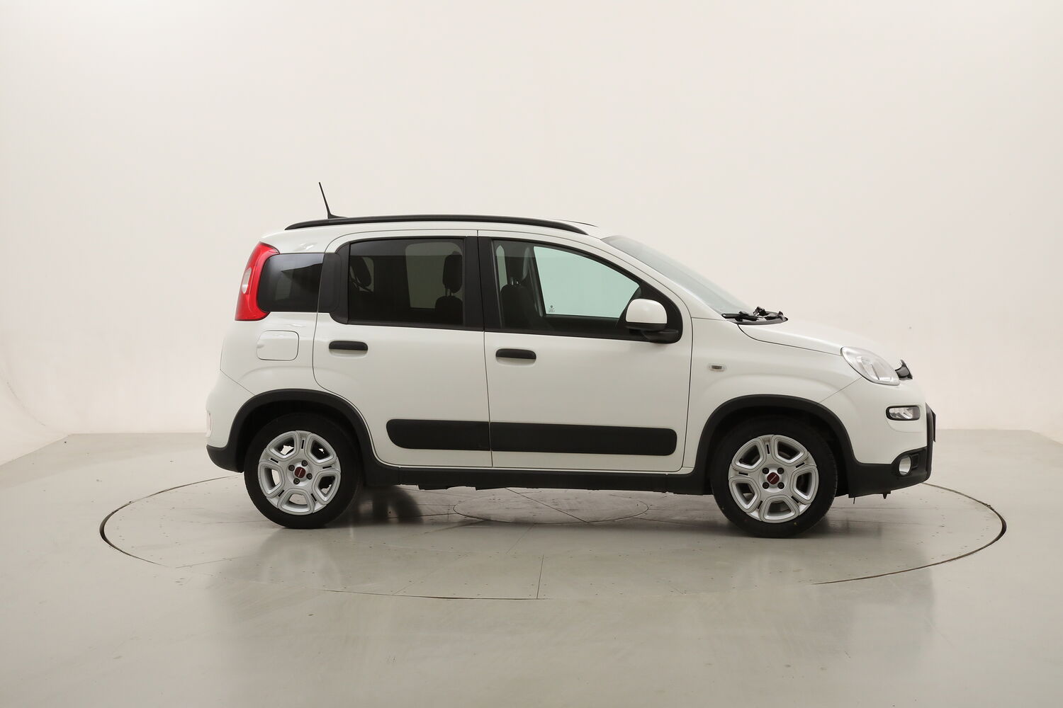 Fiat Panda Hybrid usata del 2023 con 48.721 km