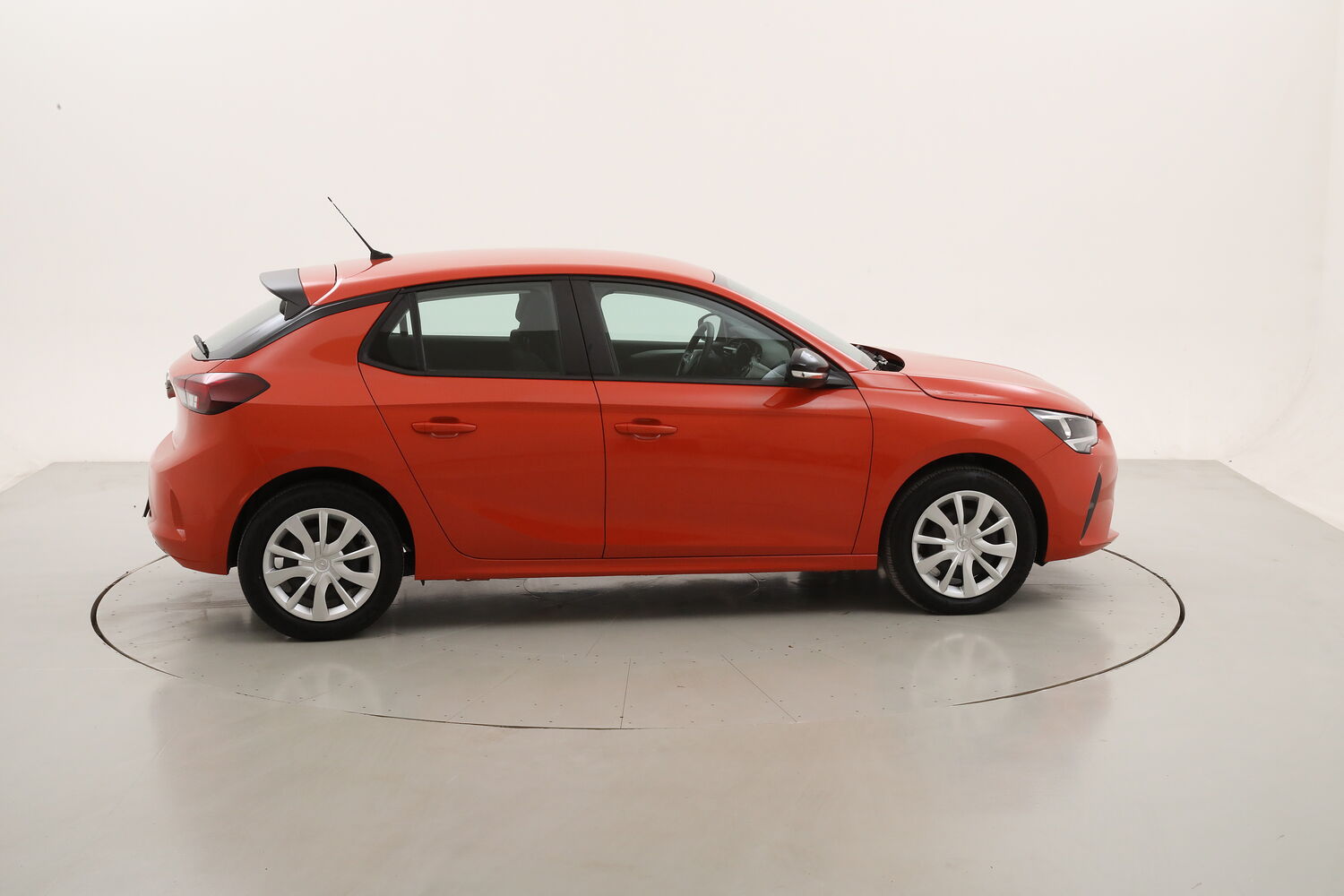 Opel Corsa 1.2 usata del 2023 con 3.708 km
