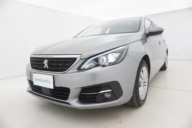 Peugeot 308 SW Active EAT6 1.5 Diesel 131CV Automatico Visione frontale