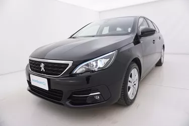 Peugeot 308 SW Active Business EAT8 1.5 Diesel 131CV Automatico Visione frontale