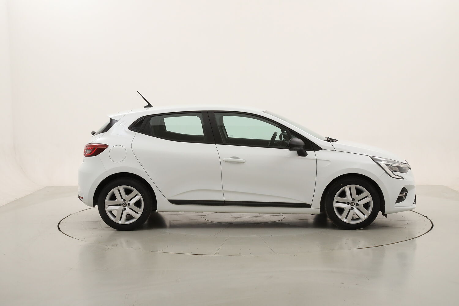 Renault Clio GPL Business usata del 2022 con 47.169 km