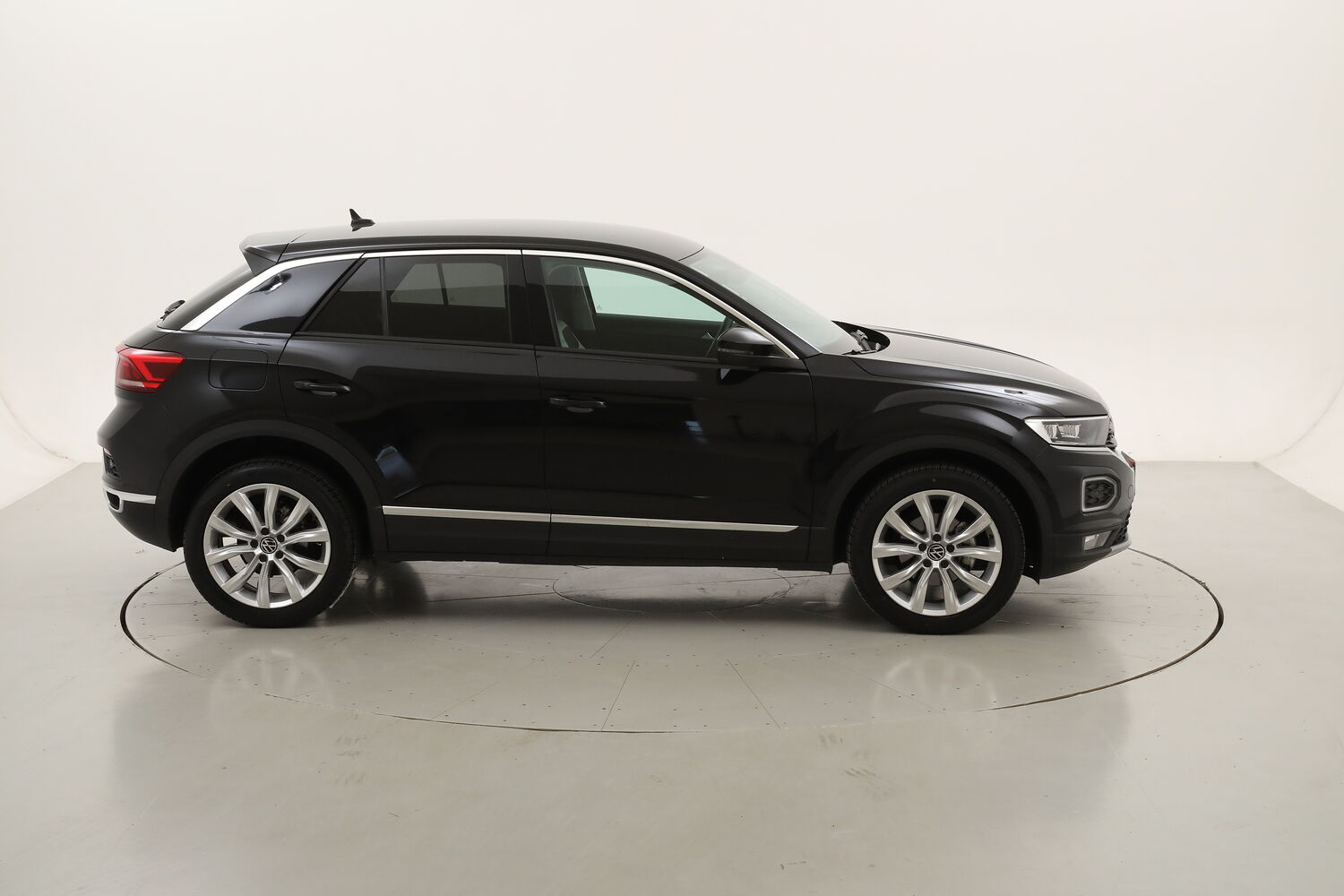 Volkswagen T-Roc Sport usata del 2021 con 58.773 km
