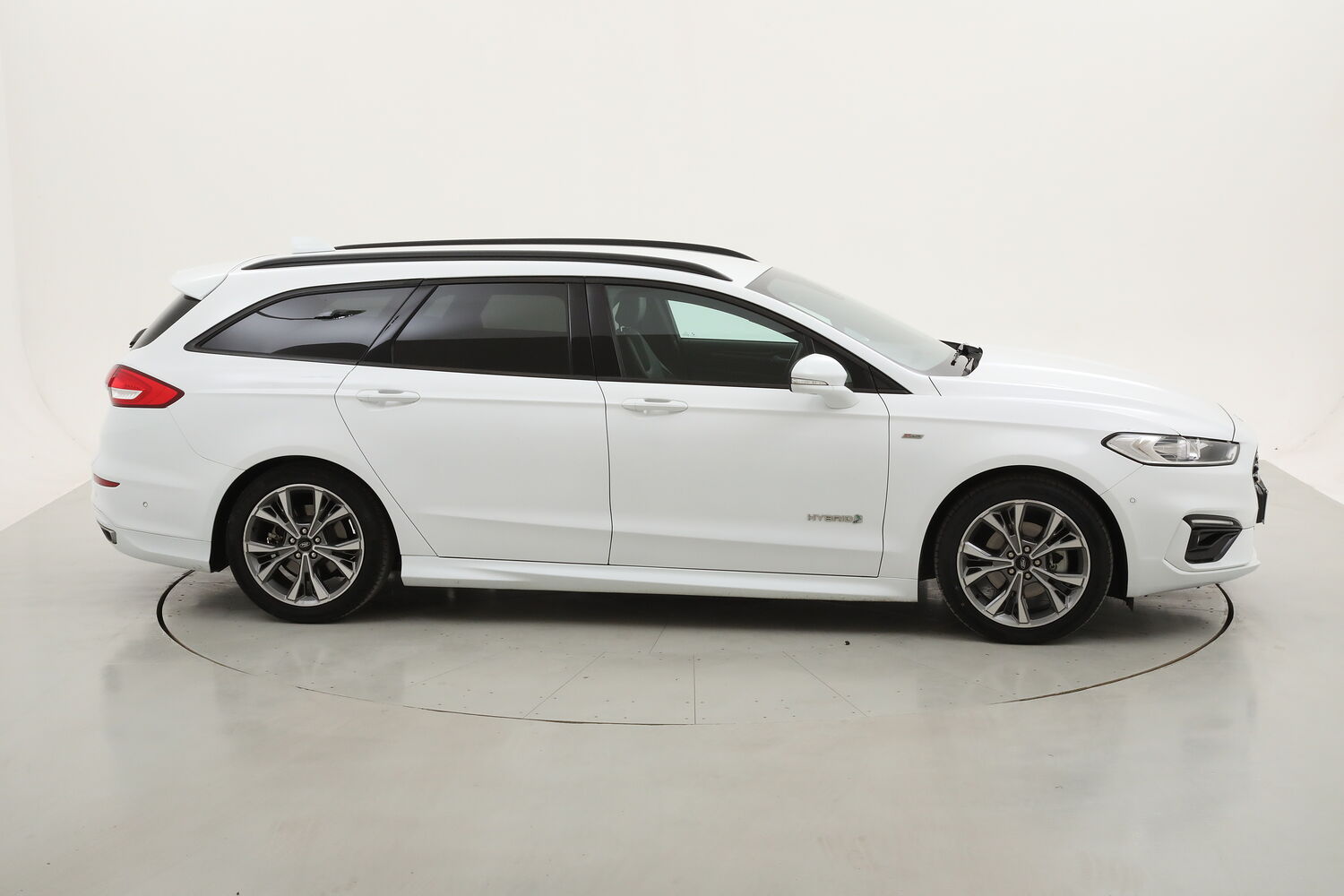 Ford Mondeo SW Hybrid ST-Line Business usata del 2020 con 76.917 km