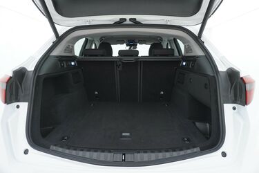 Alfa Romeo Stelvio Bagagliaio Bagagliaio di Alfa Romeo Stelvio