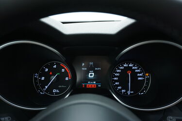Alfa Romeo Stelvio Interni Interni di Alfa Romeo Stelvio