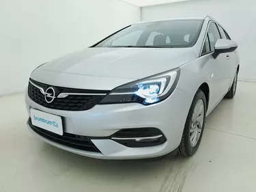 Opel Astra ST Business Elegance 1.5 Diesel 122CV Manuale Visione frontale