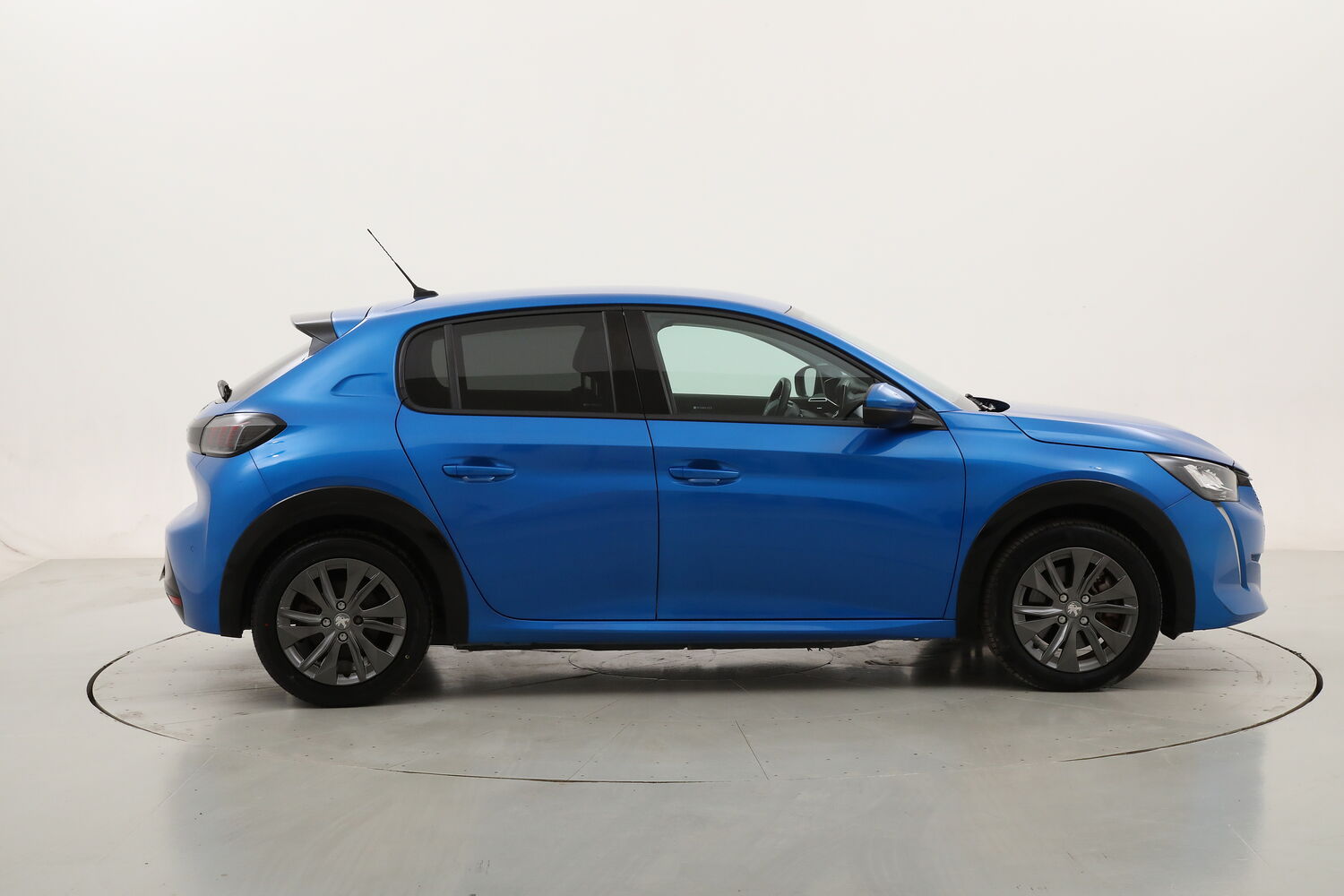 Peugeot 208 Allure Pack usata del 2021 con 48.483 km