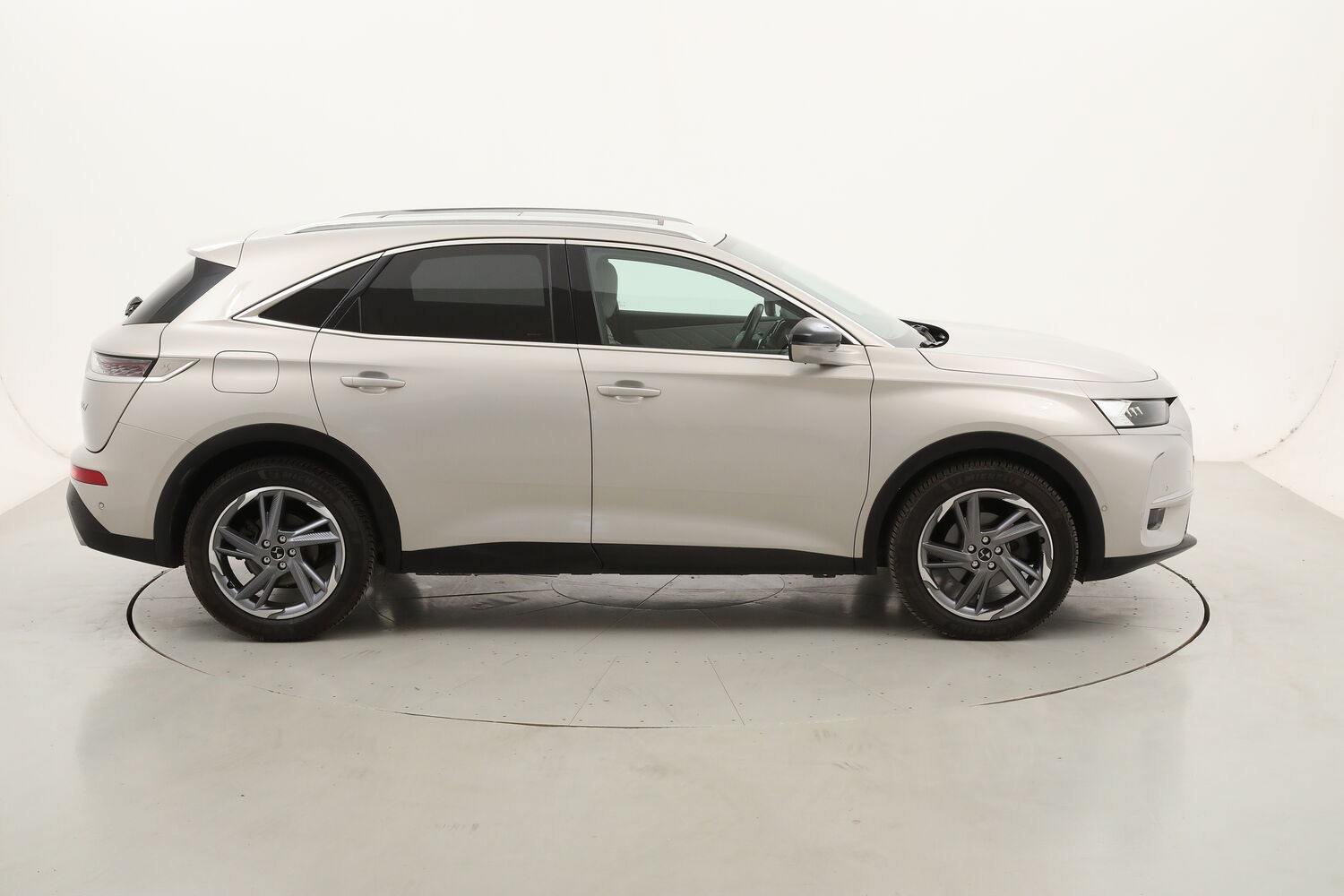 DS DS 7 Crossback Grand Chic usata del 2020 con 111.283 km