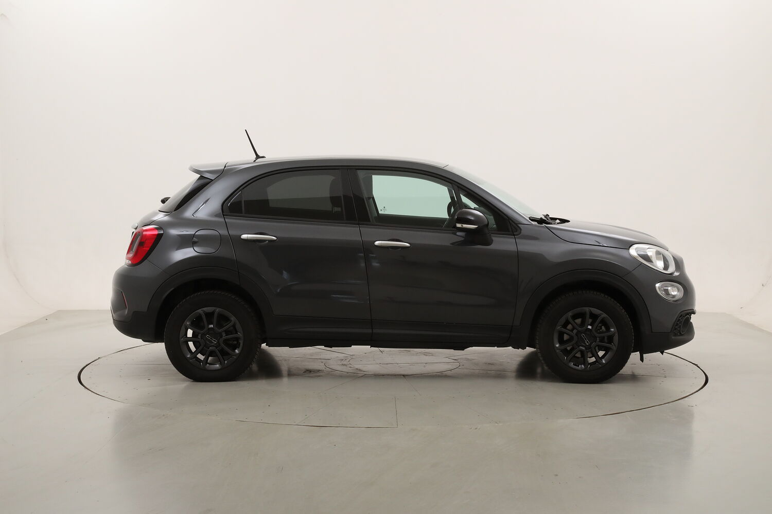 Fiat 500X Club usata del 2023 con 127.128 km